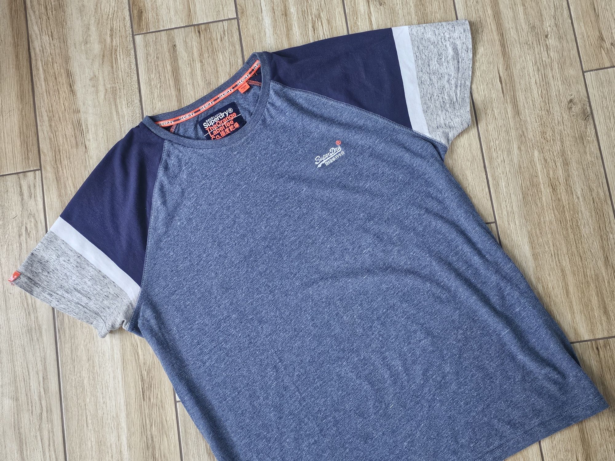 koszulka t-shirt SUPERDRY Japan Orange Label Tee r. XL - okazja