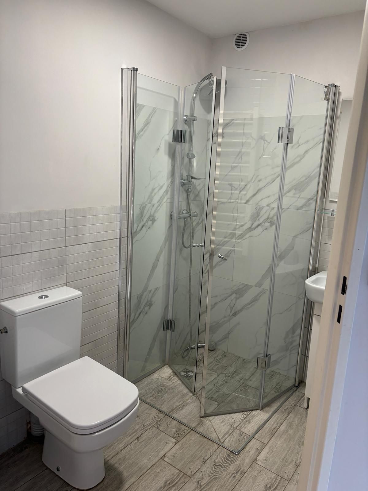 Apartament nad jeziorem