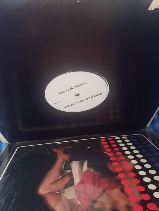 Lote 80 discos de vinil de musica eletrônica, House, Deep house, techn