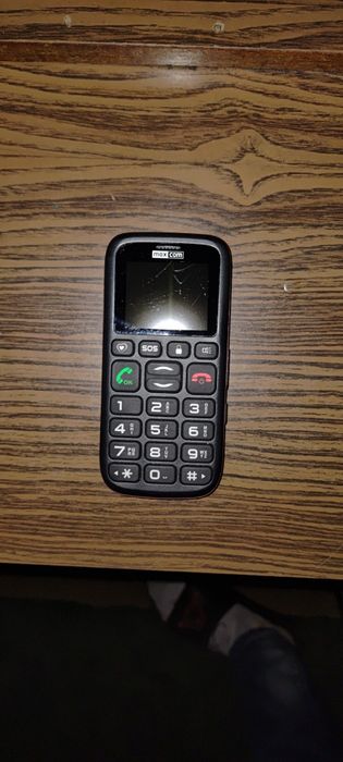 Maxcom Comfort MM428BB dla seniora