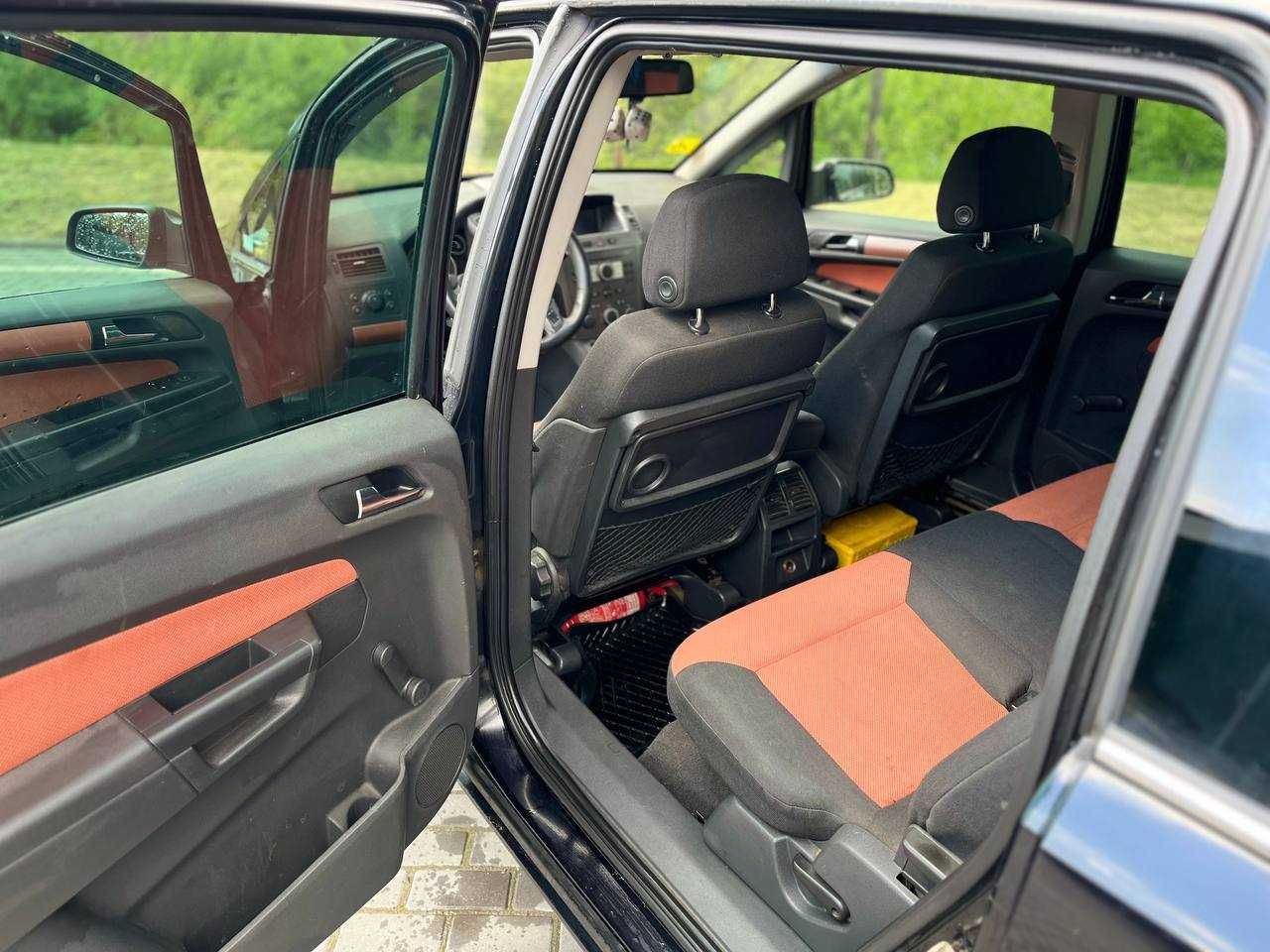 Продам автомобіль Opel Zafira B 2005 р, 1.8 Газ/Бензин