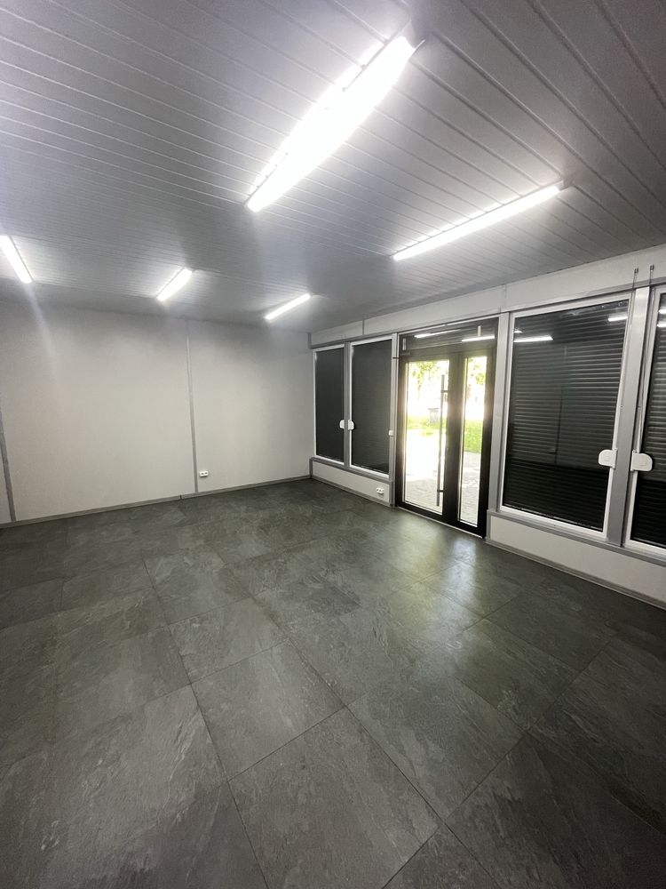 Продаж комерційного приміщення 30м2 фасад Київський Шлях початок міста