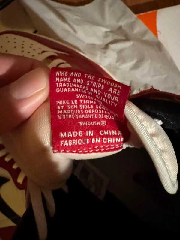 Jordan 1 Retro High OG Chicago Lost And Found R.40