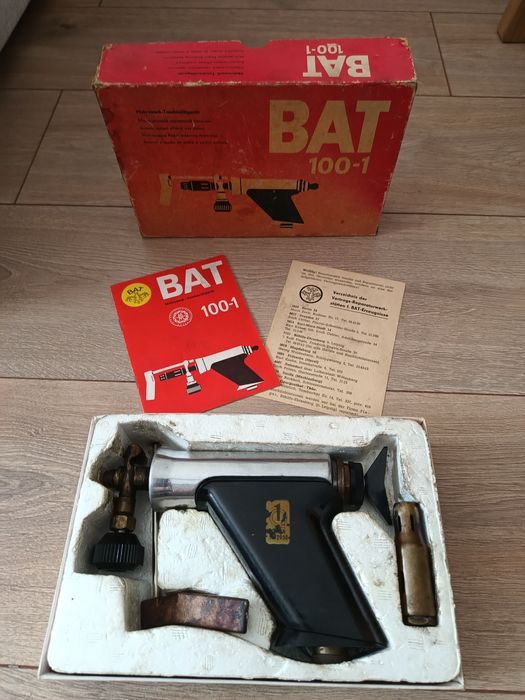 Stary palnik lutlampa na benzynę wschodnie Niemcy BAT 100 - 1