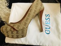 Туфли GUESS оригинал!размер 40