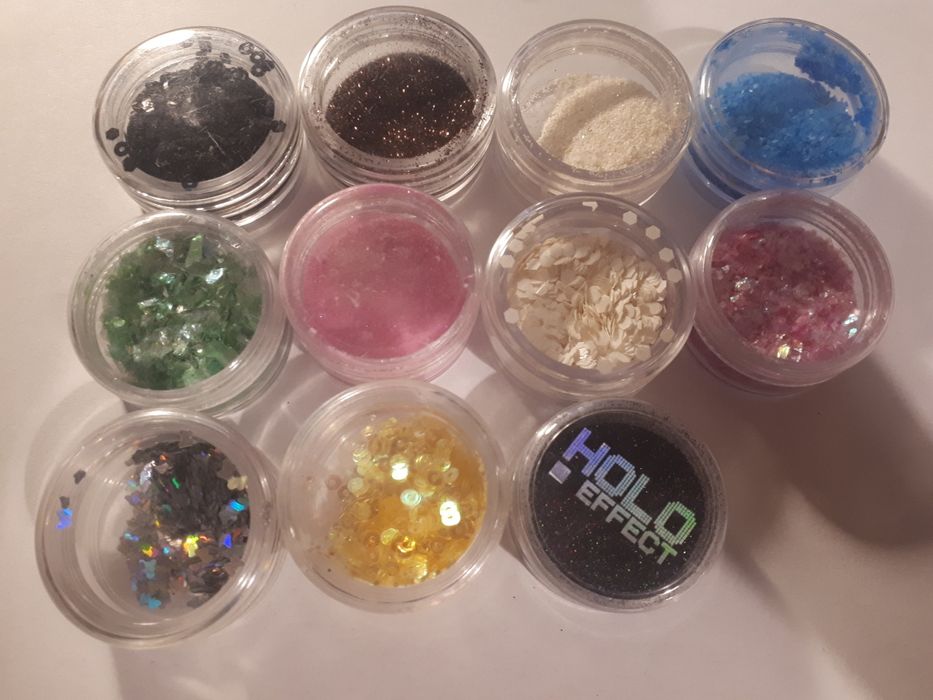 Ozdoby do paznokci, manicure