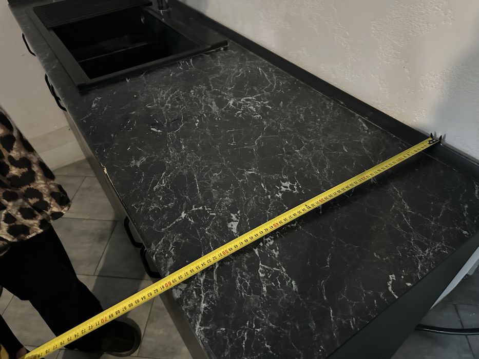 Кухня , мийка,кран. Довжина 2 м.