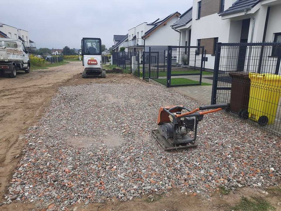 pofrez tłuczeń betonowy ceglano betonowy kompleksowo pojazdy parkingi