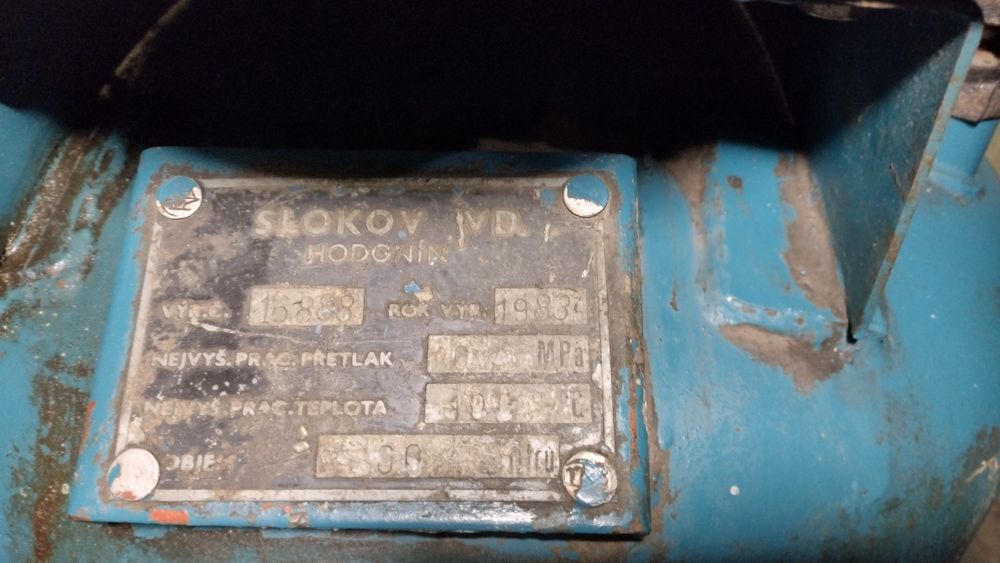 Поршневой компрессор, повітряний компресор