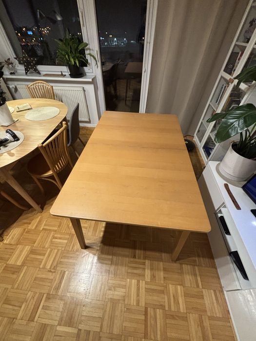 Sprzedam drewniany stol