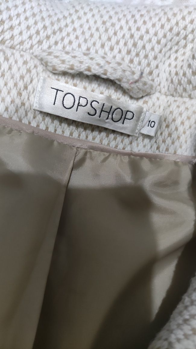 Płaszcz damski marki TopShop