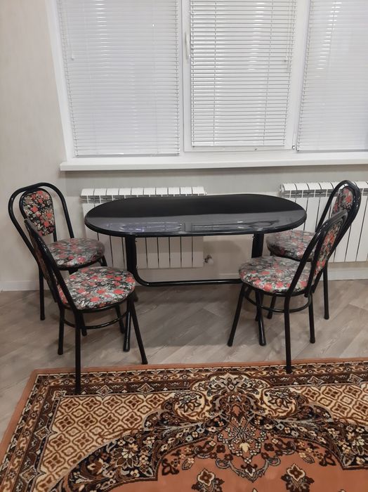 Комплект мебели,  стол и 4 стула