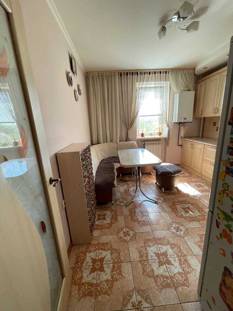Оренда 1 кімнатної квартири - 230$, Велика Березовиця, вул.Зелена