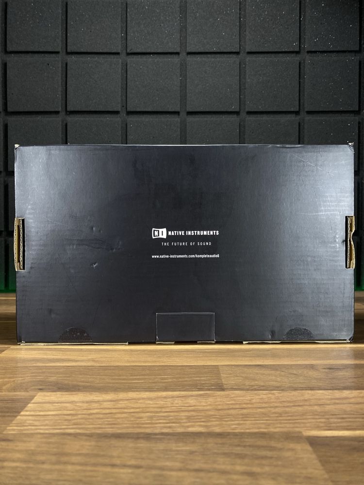 NI Komplete Audio 6 MK2