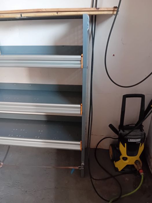 Regal warsztatowy Zabudowa serwisowa warsztatowa StoreVan