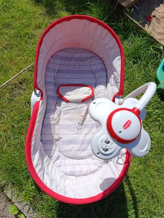 Lezaczek bujaczek lozeczko kolyska dla niemowlaka tiny love 3w1