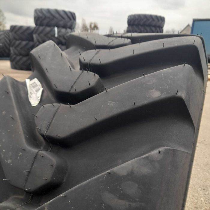 Opona 16.0/70-24 14pr IND-15 TL Petlas