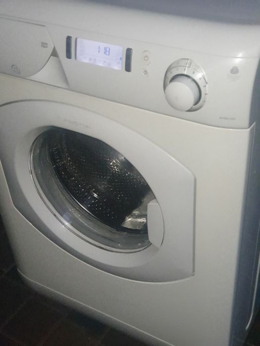 Стиральная машина ARISTON