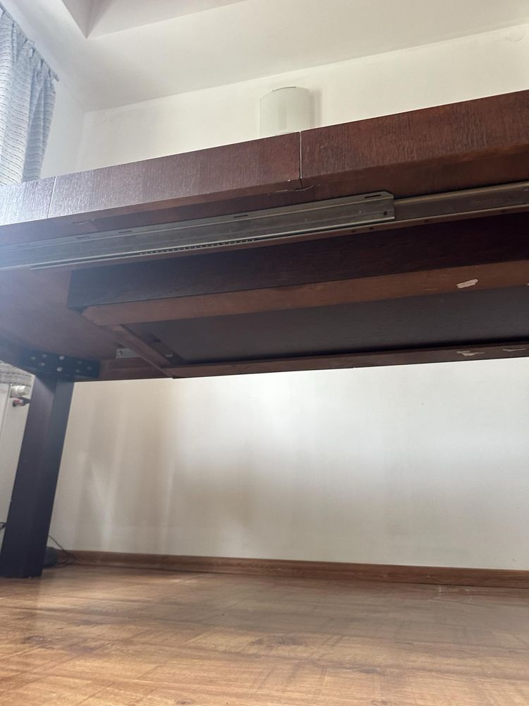 Stół rozkladany drewniany 185x95 po rozłożeniu 235cm