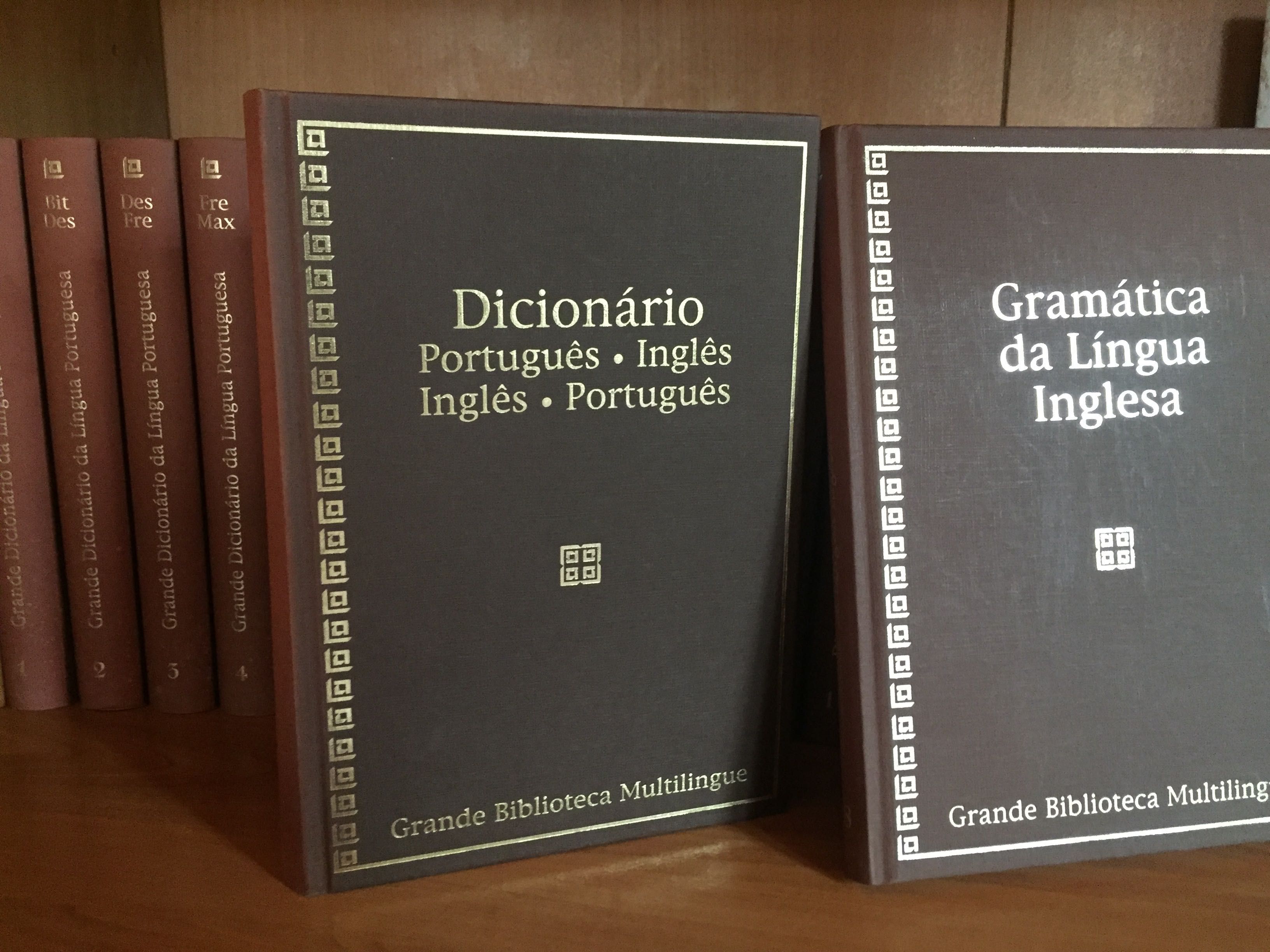 Grande Biblioteca Multilingue (18 volumes)