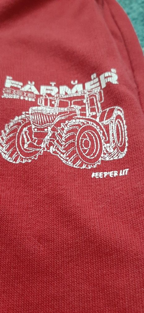 Spodnie dresowe dla chłopca  110