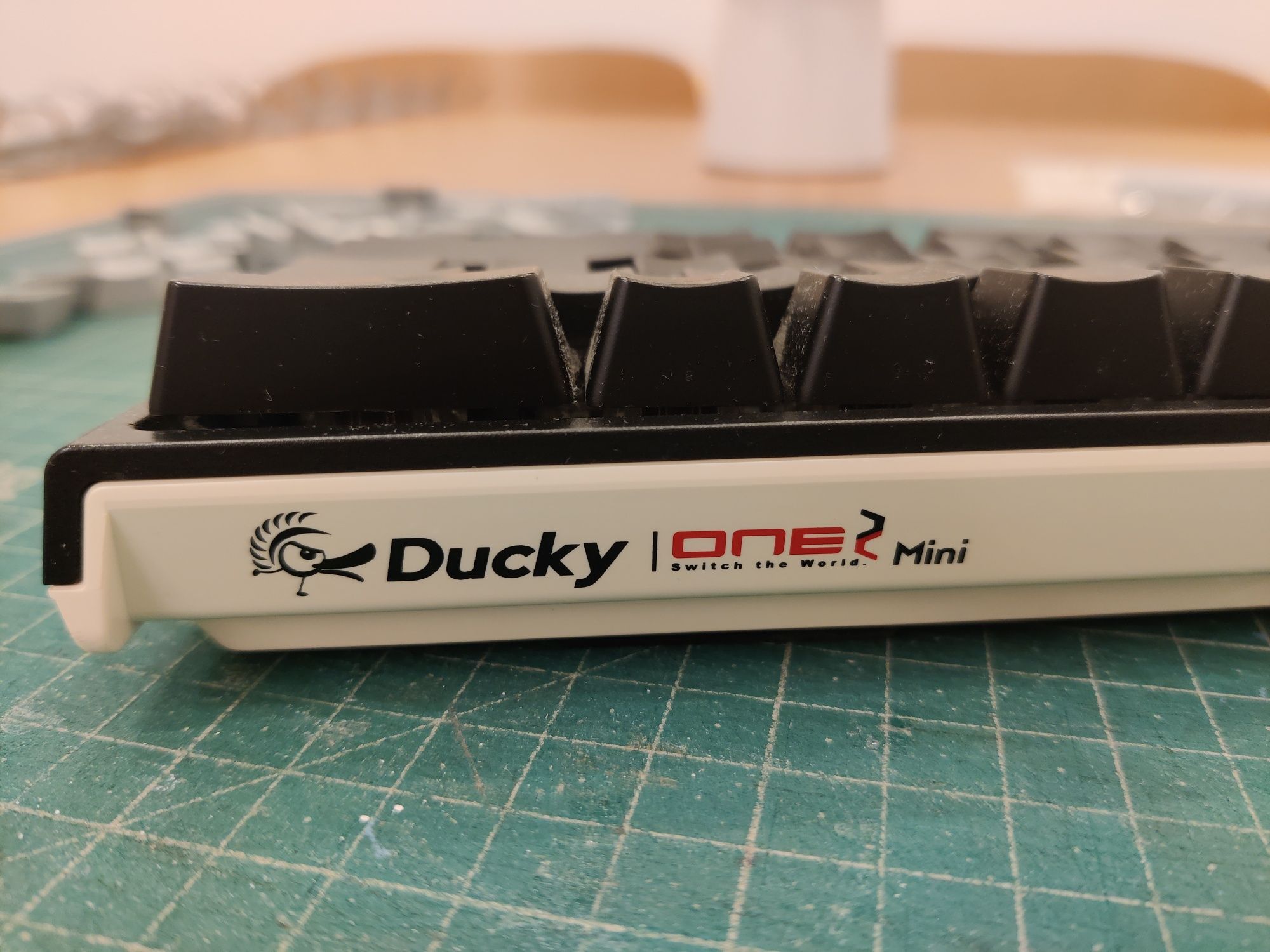 Teclado mecânico ducky mini 2