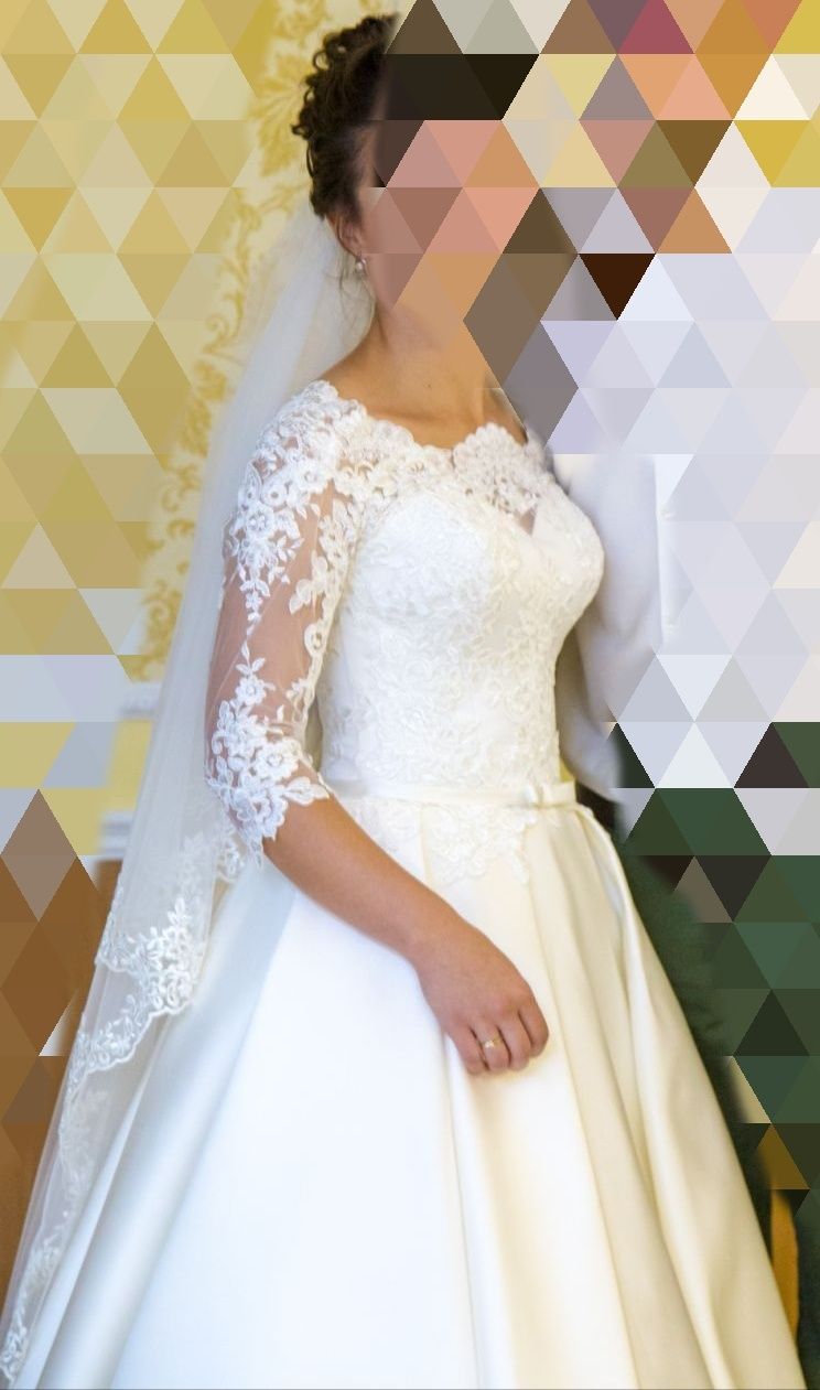 Плаття весільне
Весільна сукня