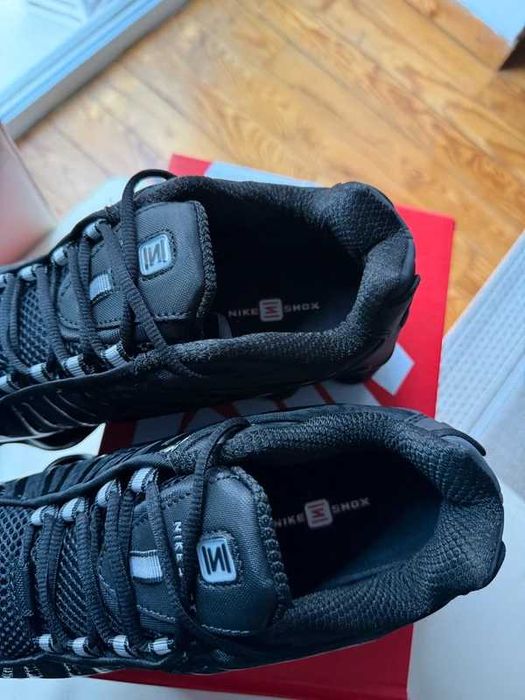 Buty-Trampk-Nike Shox TL Black R.45