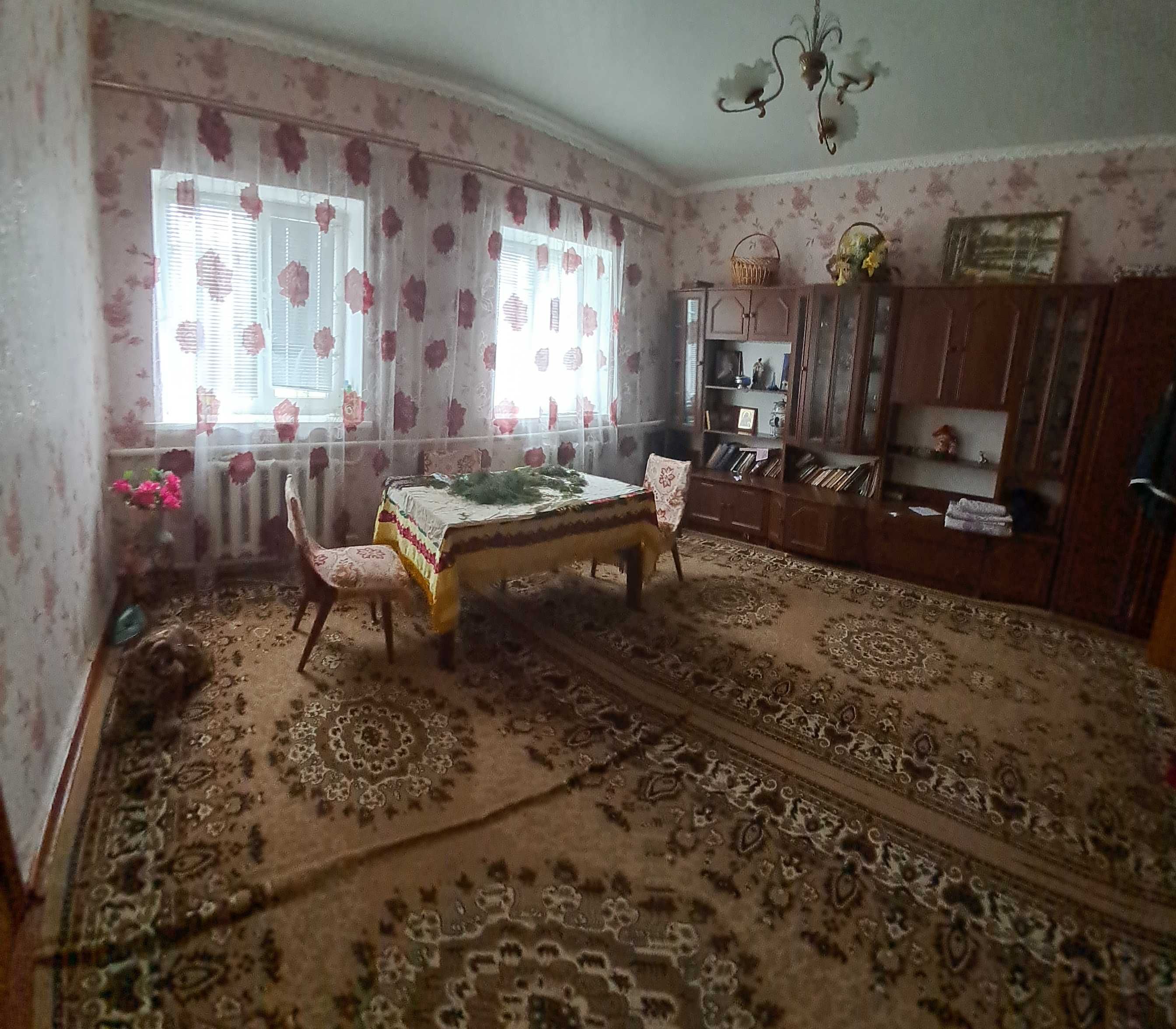 Продам дом в пгт. Новопокровка