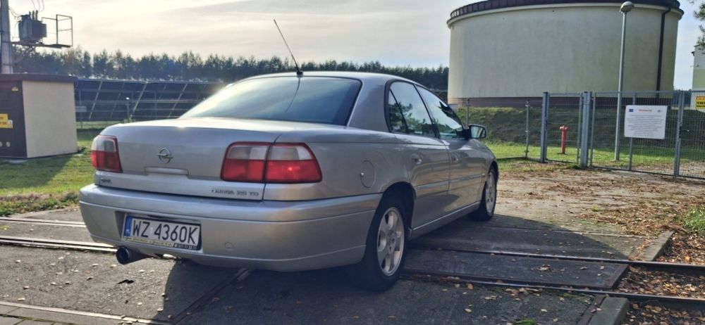 Opel Omega 2000r 2.5 td (bmw)  manualna sedan