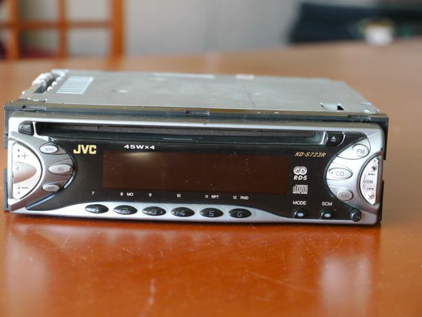 Radioodtwarzacz samochodowy JVC KD-S871R