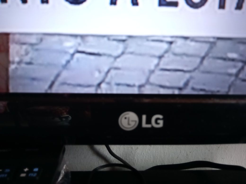 Televisão led LG FullHD 44"/112cms (Entrega Gratis)