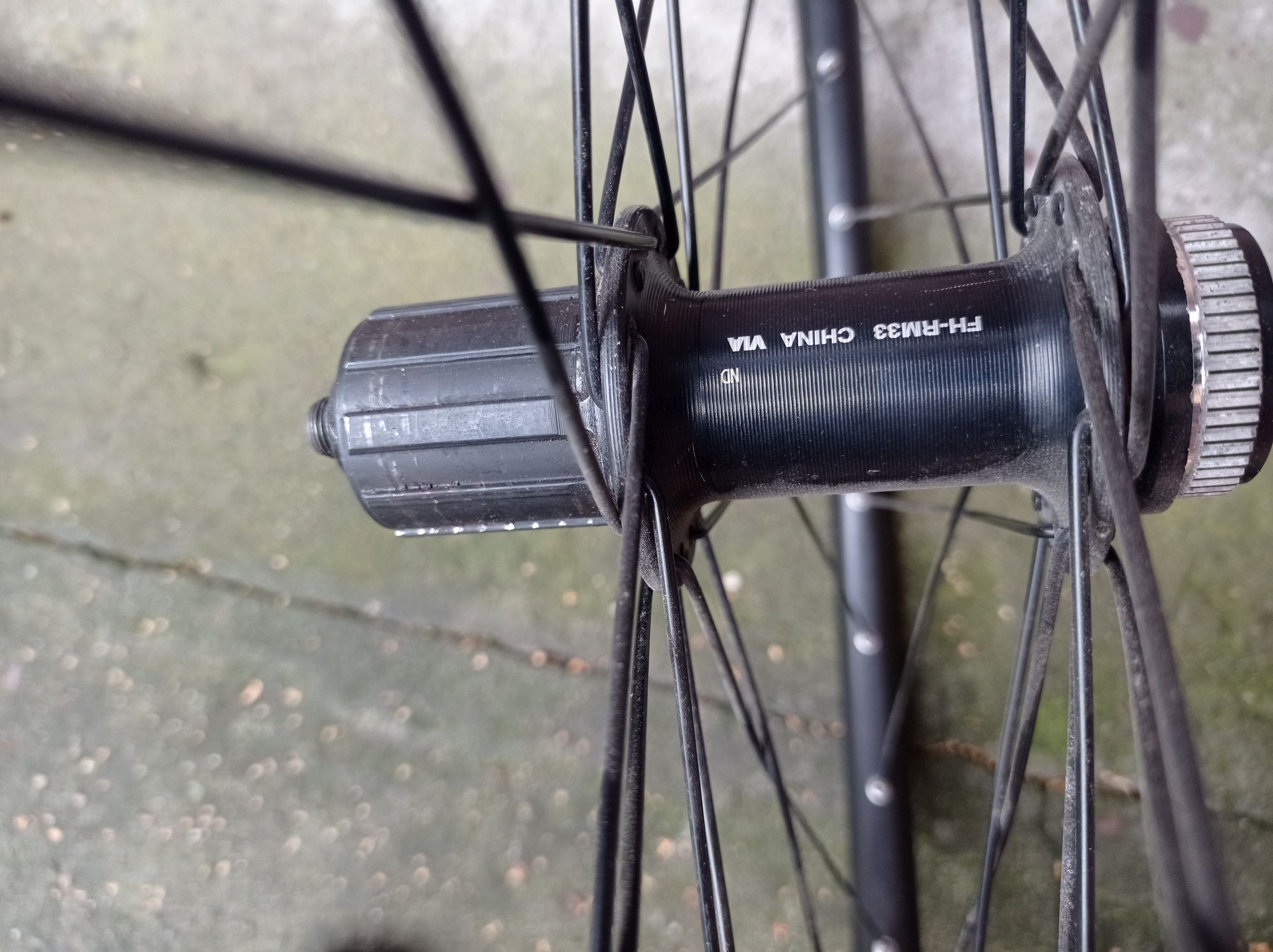 Koło tylne 28 centerlock bębenek Shimano 10 s