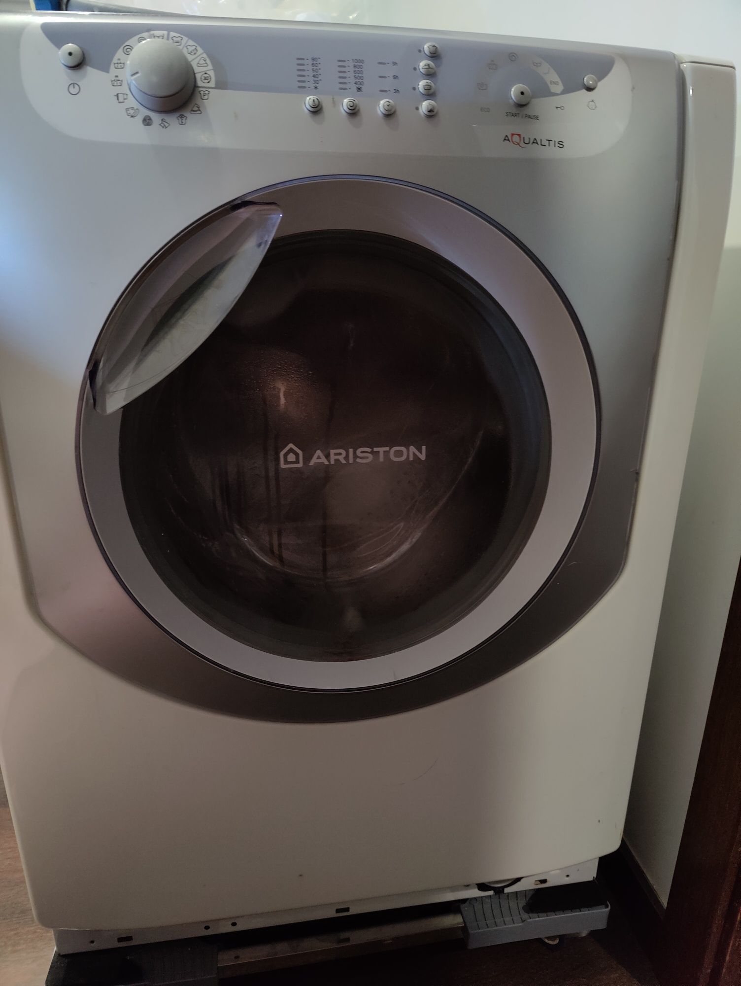 Máquina lavar roupa Ariston