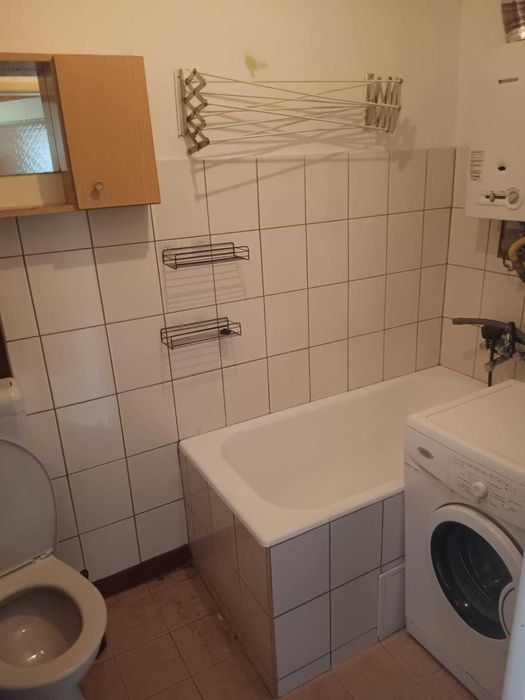 Do wynajęcia kawalerka w Krynicy w bloku na osiedlu Źródlana.