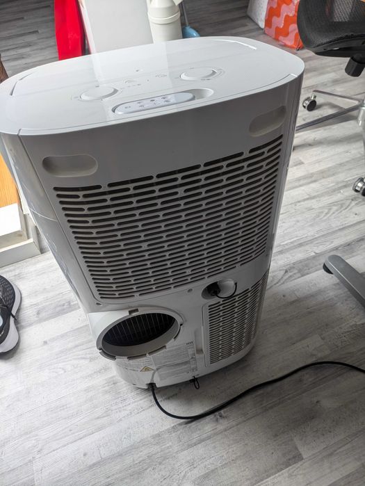 Ar condicionado portátil 12000btus com comando