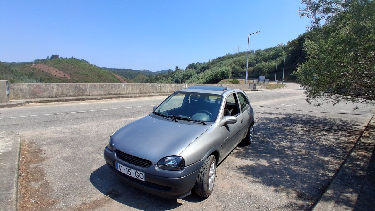 Troco opel corsa