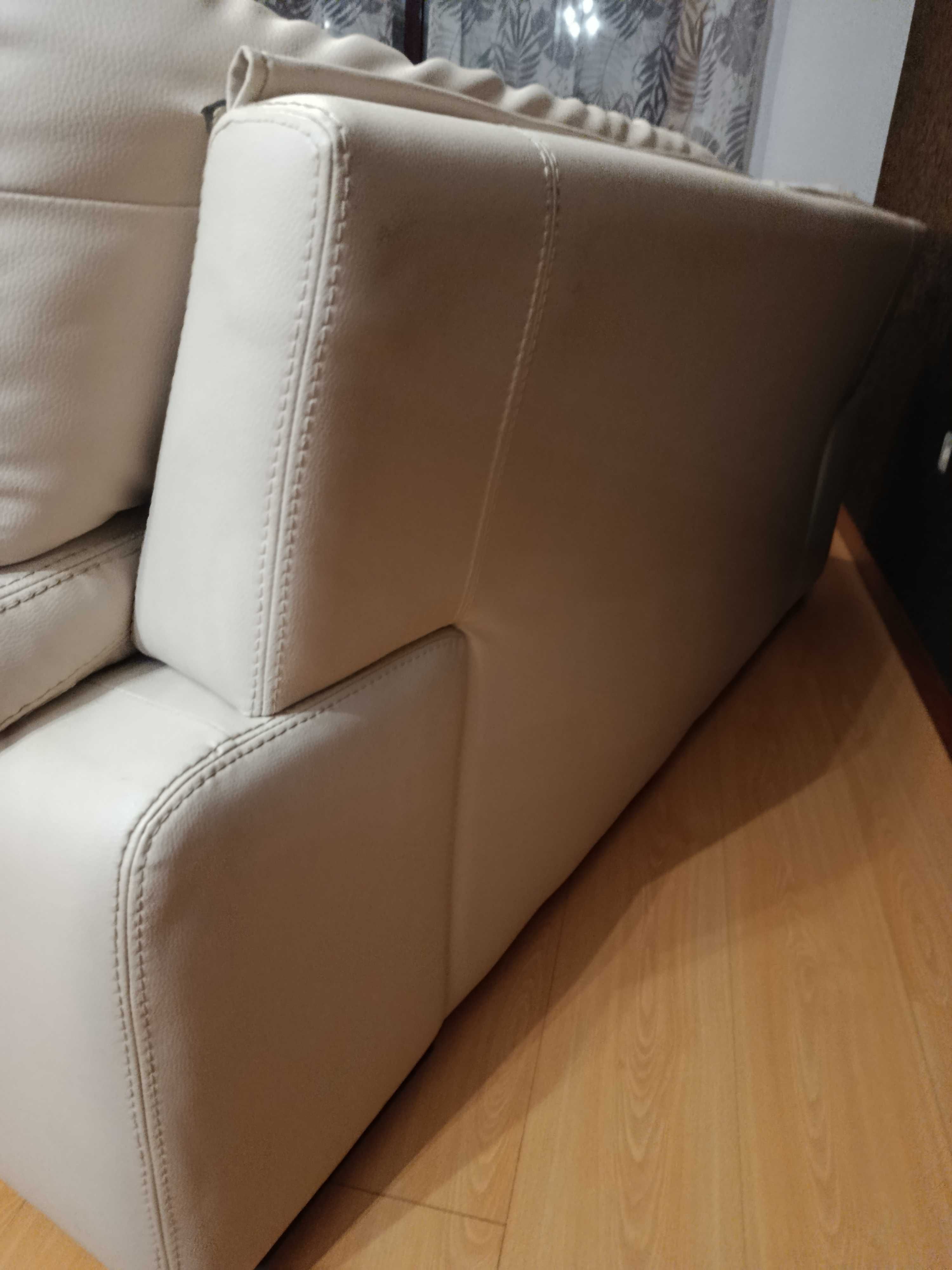 Sofá 3 lugares com 1,97cmX0,95