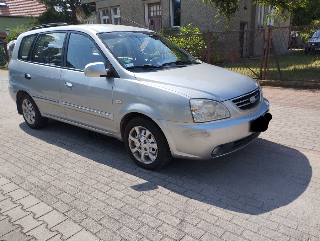 Kia Carens 2006 rok