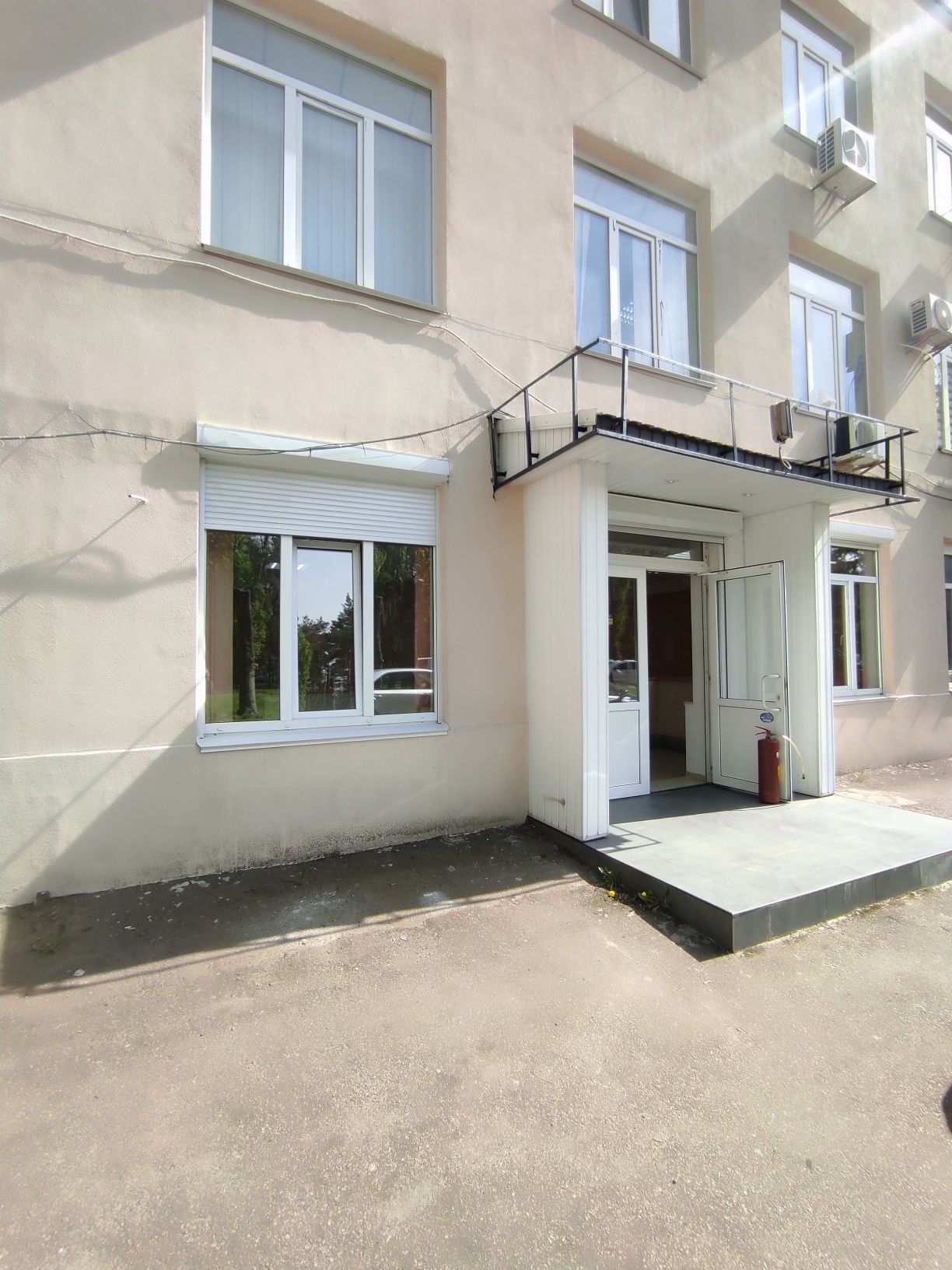 Дарницький, м.Бориспільска, Автопаркова, офіс, магазин 72м2