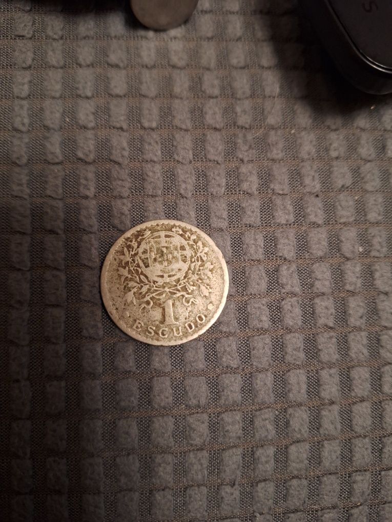Moeda de 1 escudo 1927/28/29/61/66