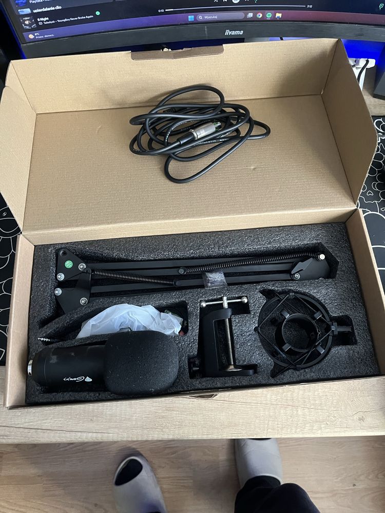 Mikrofon Genesis Radium 300 XLR
