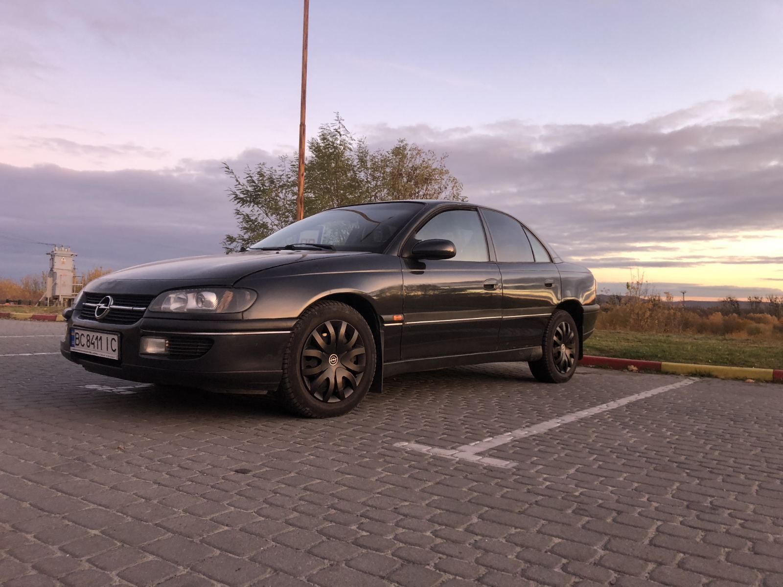 Opel Omega V6 2.5