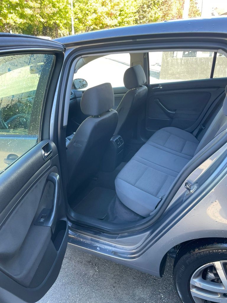 VW Golf V 1.4 FSI