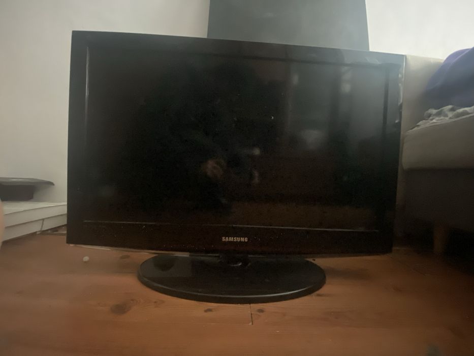 Tv samsung 32cale działający w 100%