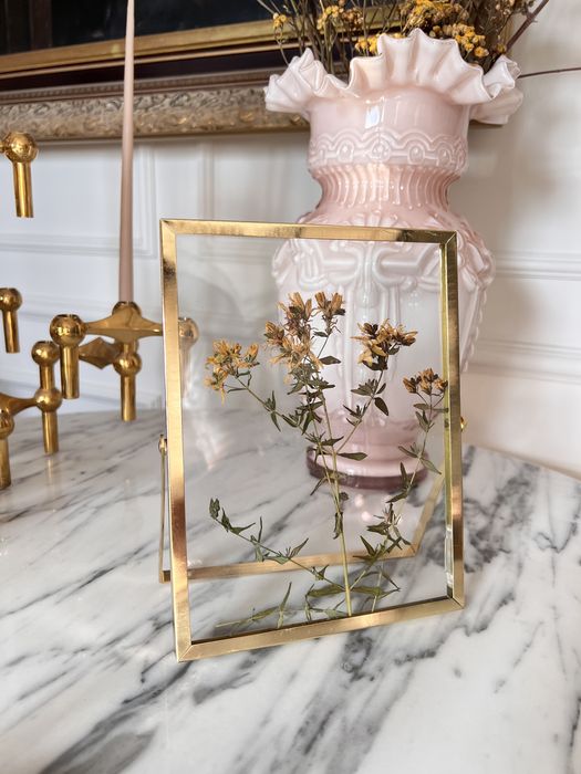 Ramka rama na zdjęcie zdjęcia z szuszonymi kwiatami Zara home