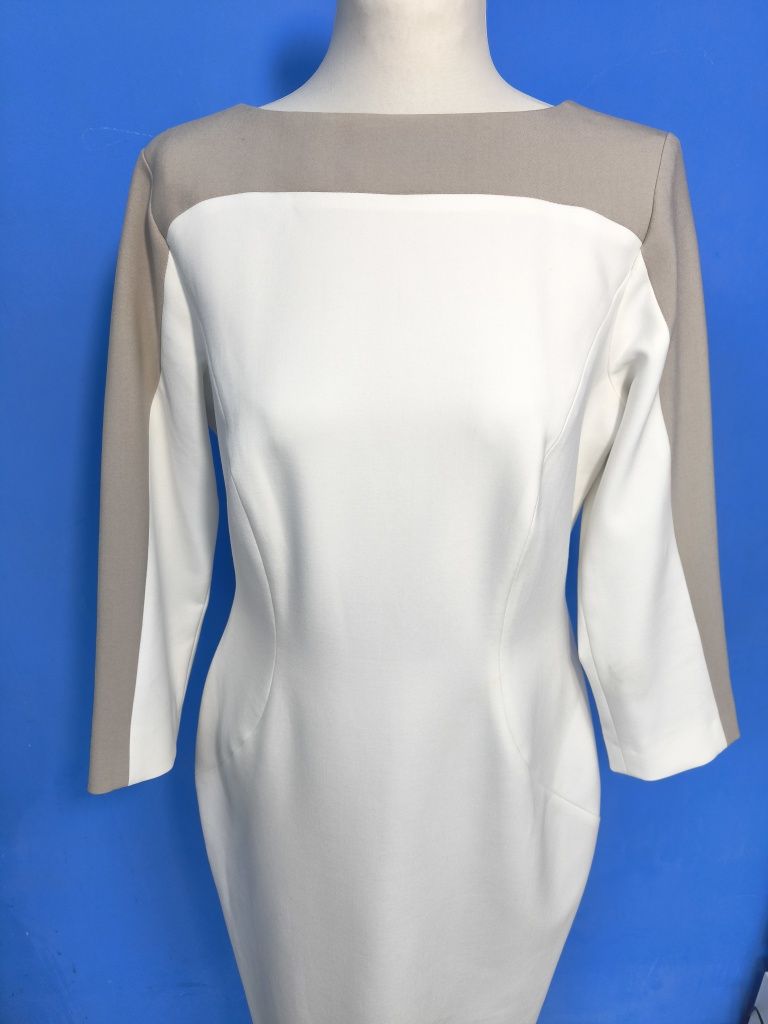 Helen Mc Alinden klasyczna elegancka sukienka w stylu minimalistycznym