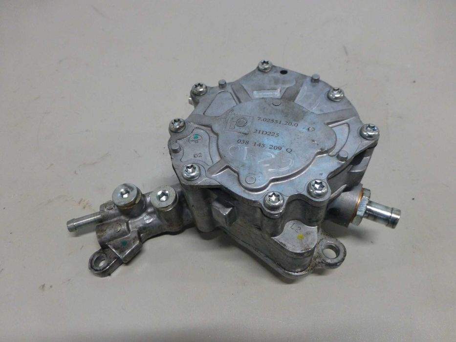 VW AUDI SEAT SKODA 1,4 1,9 2,0 TDI 8V vacum pompa bosch 038.145209Q
