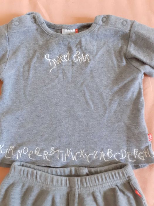 Zestaw dla dziecka niemowlaka spodnie i bluzka 62 szare