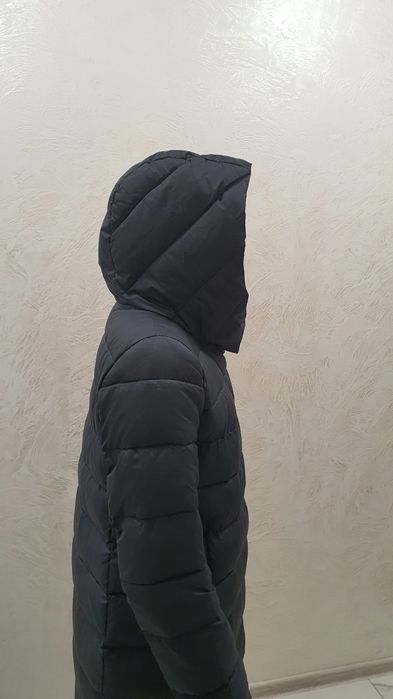 Зимове жіноче пальто S/M, стан нового